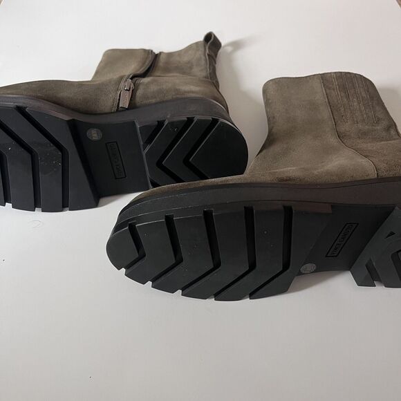 Vince Camuto Green Suede Neframes Zipper Block Heel Ankle Boots Size 8.5M - Picture 3 of 11